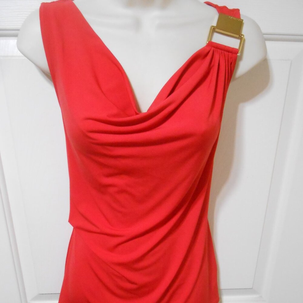 CUTE MICHAEL KORS BRIGHT RED SLEEVELESS BLOUSE TOP SIZE M w/ GOLD BUCKLE DESIGN